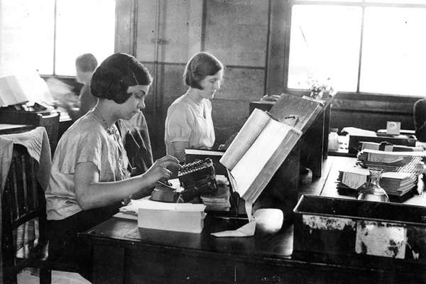 Image of women working. Punching machine cards at the Census Office, Acton, 1931. Catalogue ref: RG 54/5