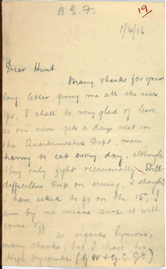 Handwritten letter on yellow notepaper, beginning 'Dear Hunt'.