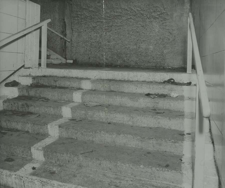 The steps at the first corner heading down into the Bethnal Green Tube shelter, as Annie described.